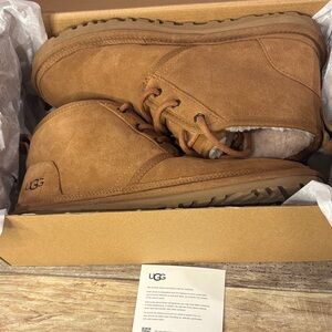UGG Women’s Neumel Tan Suede Leather Ankle Boots Size 10 in box